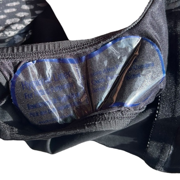 🌻NEW w.tag Miraclesuit Lux Lynx Charmer 1-Piece Slimming Suit Size 8 $194 Retai - Picture 14 of 14